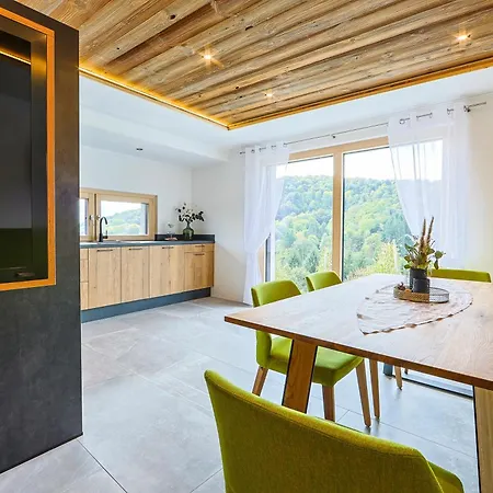 Sgarz キツェック・イム・ザウザル